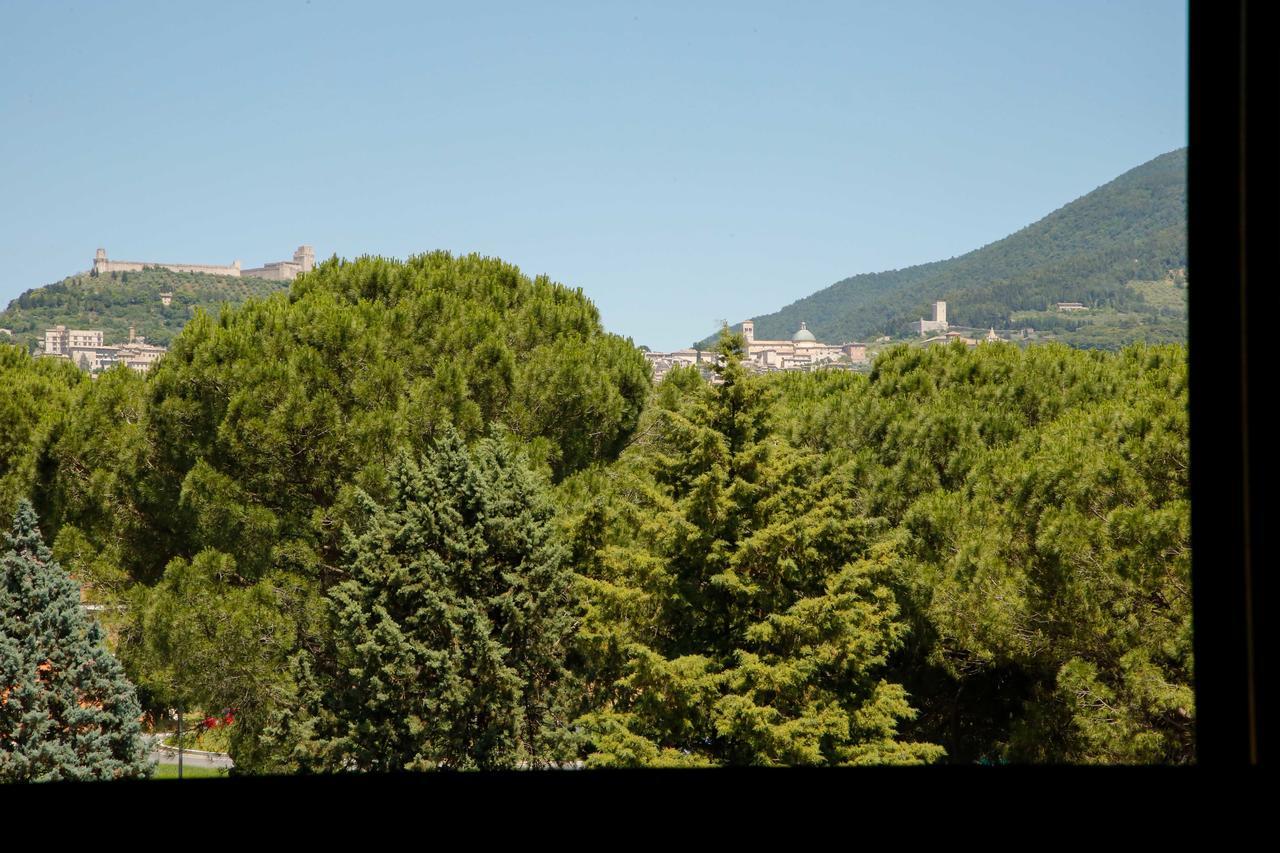 Hotel Mom Assisi Santa Maria Degli Angeli  Extérieur photo
